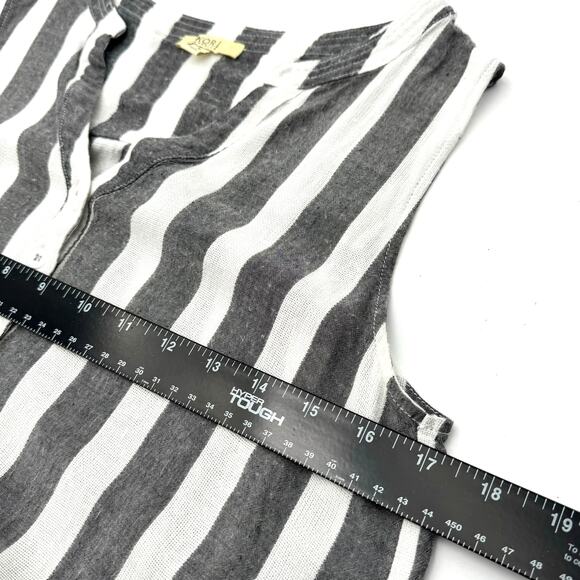 KORI AMERICA Women's Small Gray White Striped Tunic Tank Top Lagenlook Beachy - Picture 7 of 8